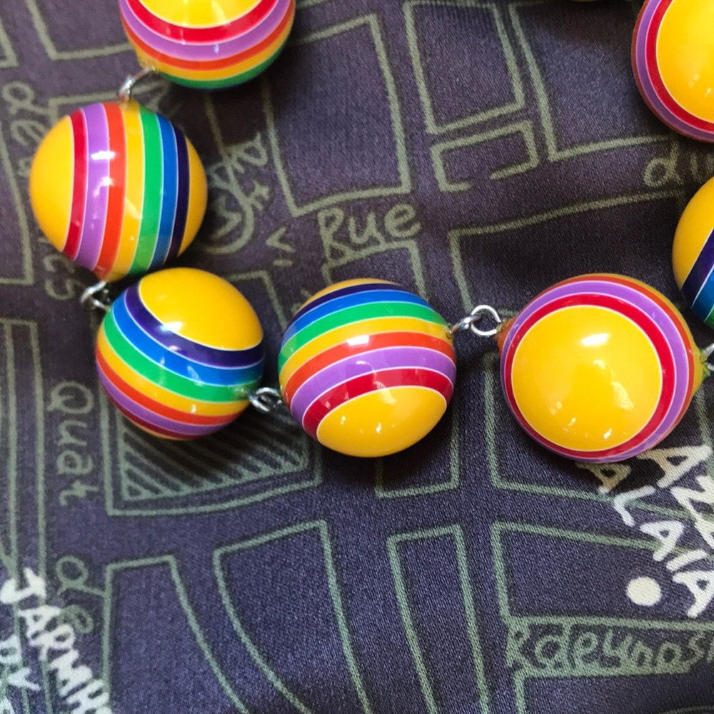 Necklace - Picture 2 of 3